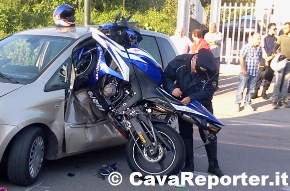 Foto: CavaReporter.it 607 incidenteinviaArteemestieri