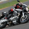 motoguzzi-1200-sport-pista